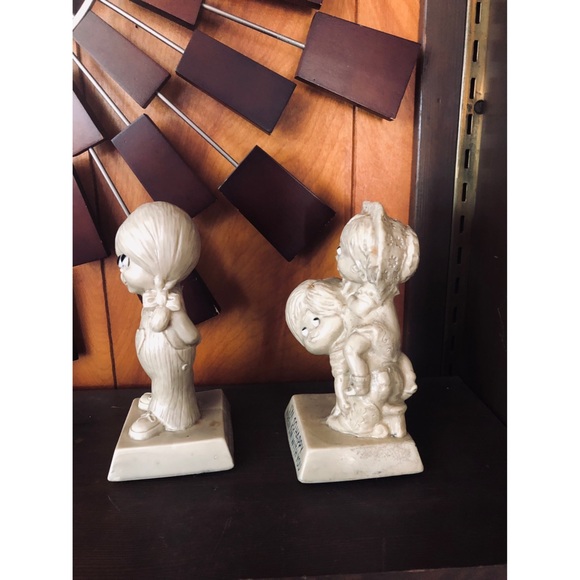 Set of TWO 1971 vtg resin statues - Picture 6 of 7